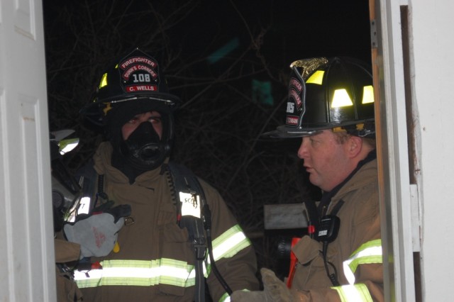 Training at Weekapaug Inn 1/09/08

FF Chris Wells, Safety Officer Harold Stedman